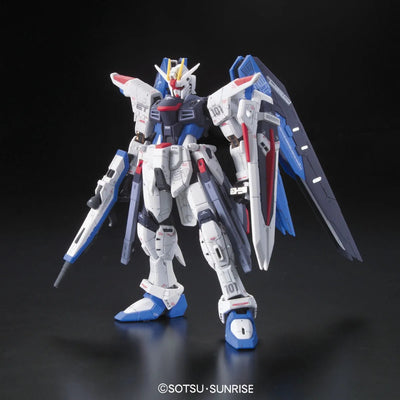 2143383 5061614 Bandai RG 1/144 ZGMF-X10A Freedom Gundam Model Kit 4573102616142