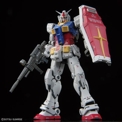 2700762 5067155 Bandai RG 1/144 RX-78-2 Gundam Ver 2.0 Model Kit 4573102671554