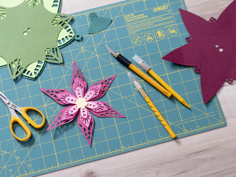 OLFA9153 9153 OLFA Graphic Art Knife with 5 Replacement Blades 091511400595