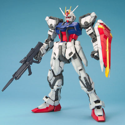 BAS1131413 Bandai PG 1/60 GAT-X105 Strike Gundam Model Kit