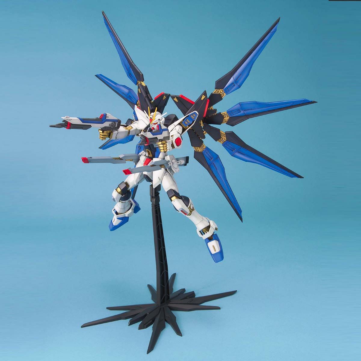 Bandai MG 1/100 Strike Freedom Gundam Model Kit