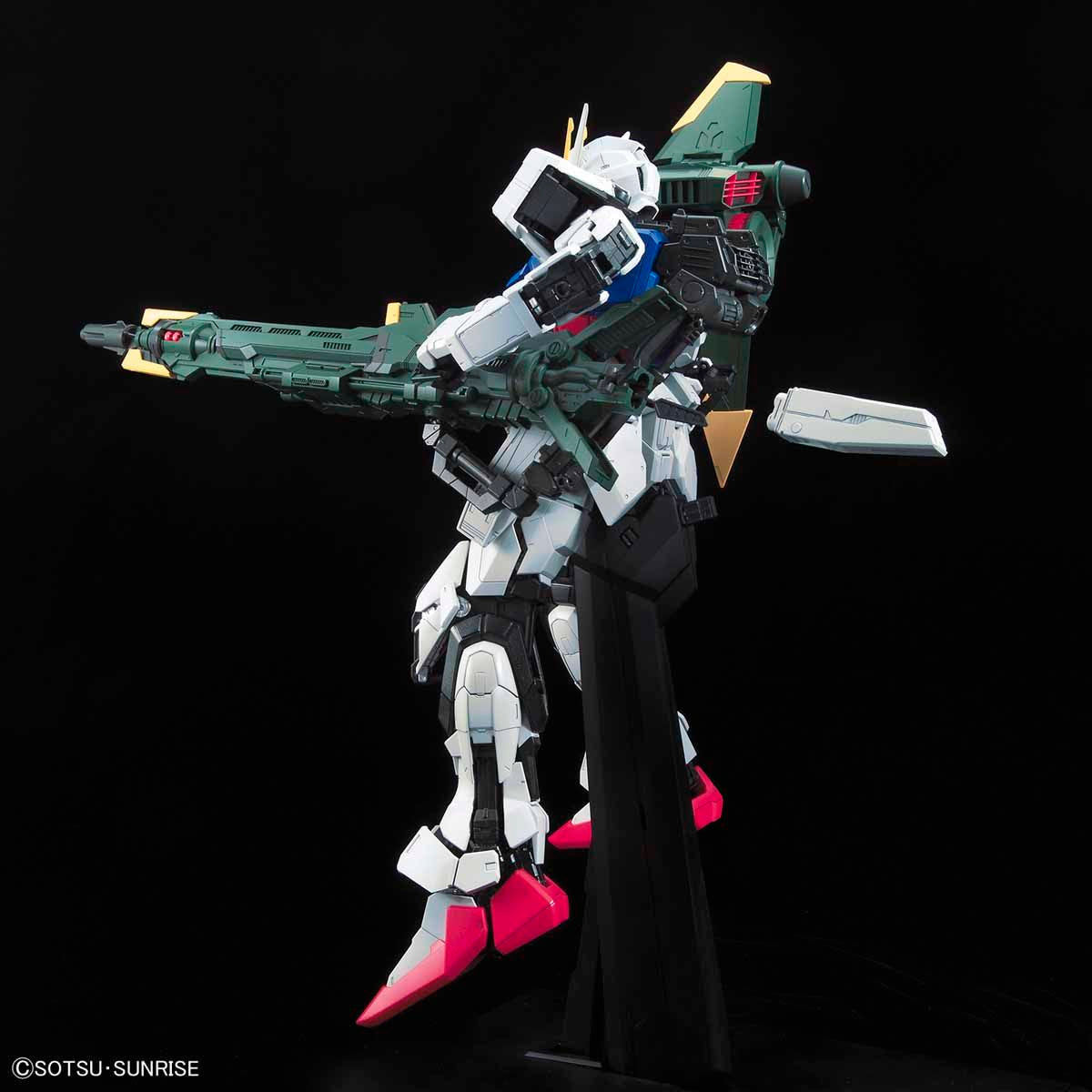 2499946 5059011 Bandai PG 1/60 GAT-X105+AQM/E-YM1 Perfect Strike Gundam Model Kit 4573102590114