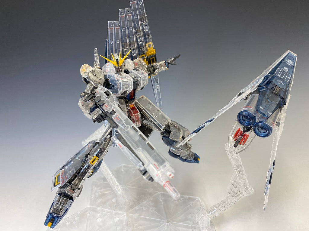Bandai Gundam Base Exclusive RG 1/144 Nu Gundam HWS (Clear Color)