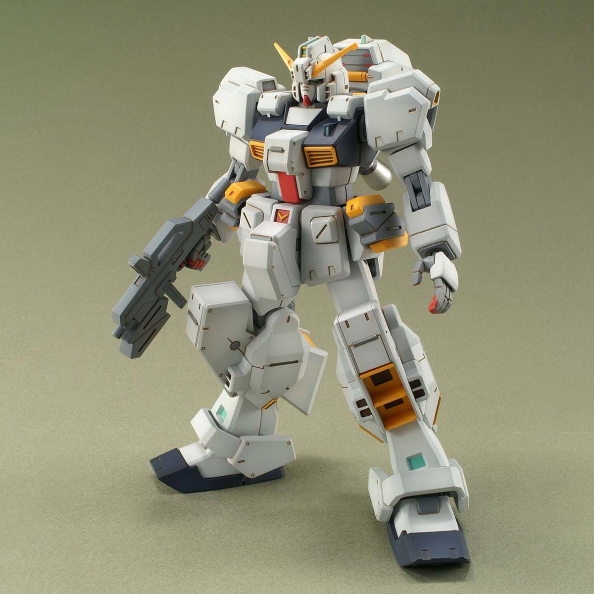 1134107 5055608 Bandai HGUC #056 1/144 RX-121-1 Gundam TR-1 Hazel Custom Model Kit 4573102556080