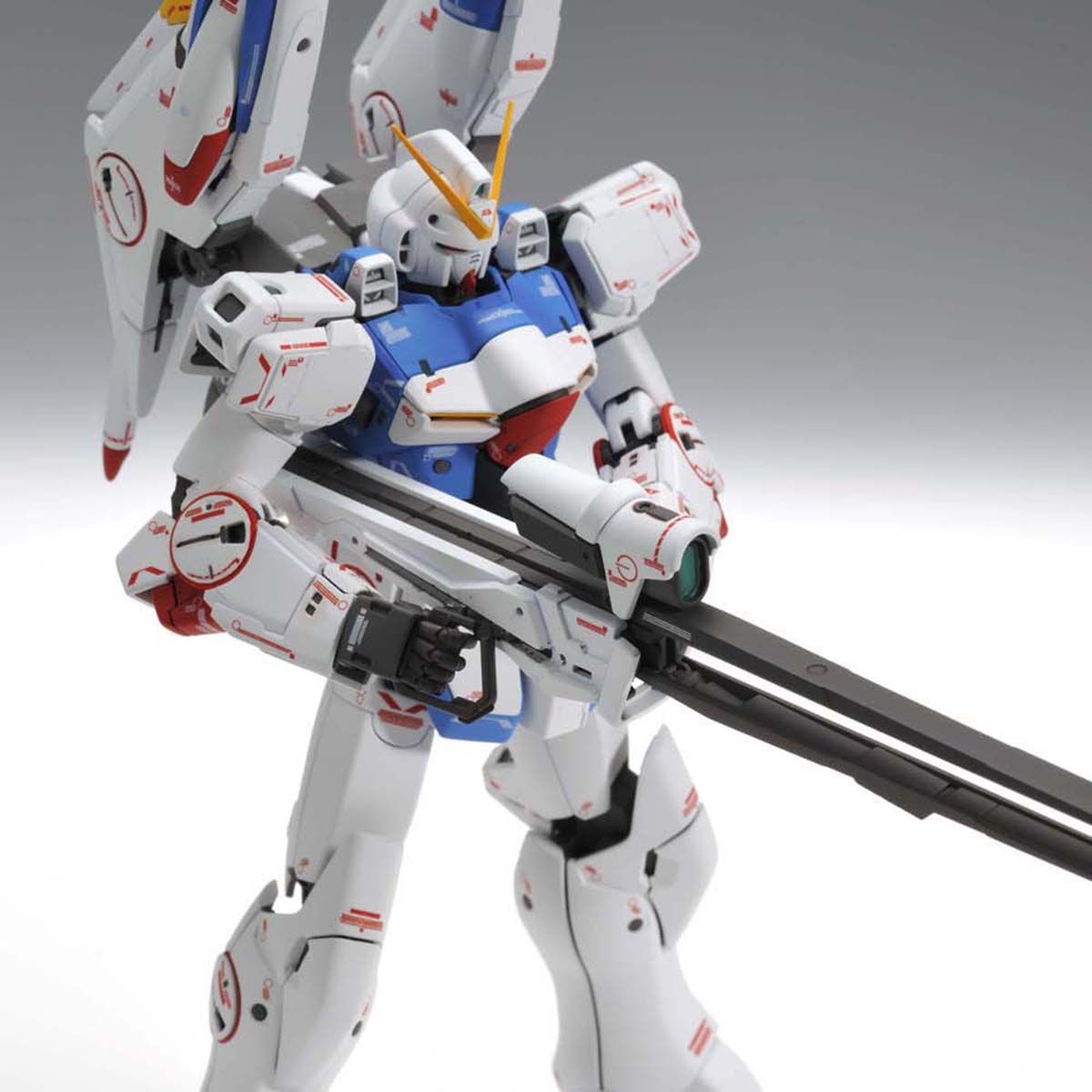 MG V-DASHガンダム \