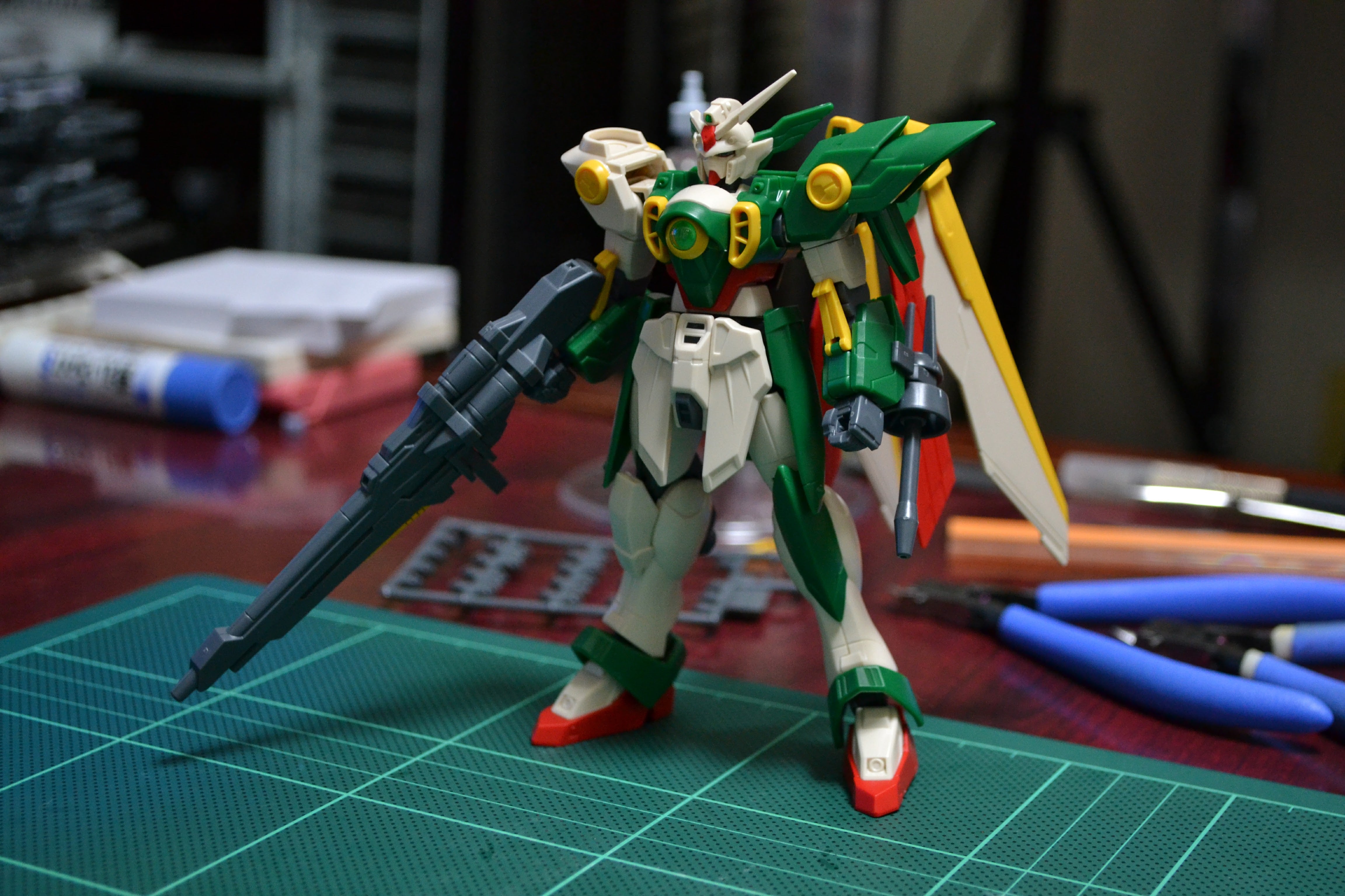 フェアリー Bandai HGBF #06 1/144 XXXG-01 Wf Wing Gundam Fenice Model Kit