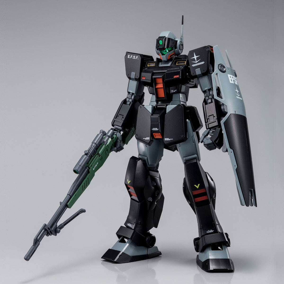 Bandai MG 1/100 RGM-79SP GM Sniper II (Lid Wolf Custom) Model Kit