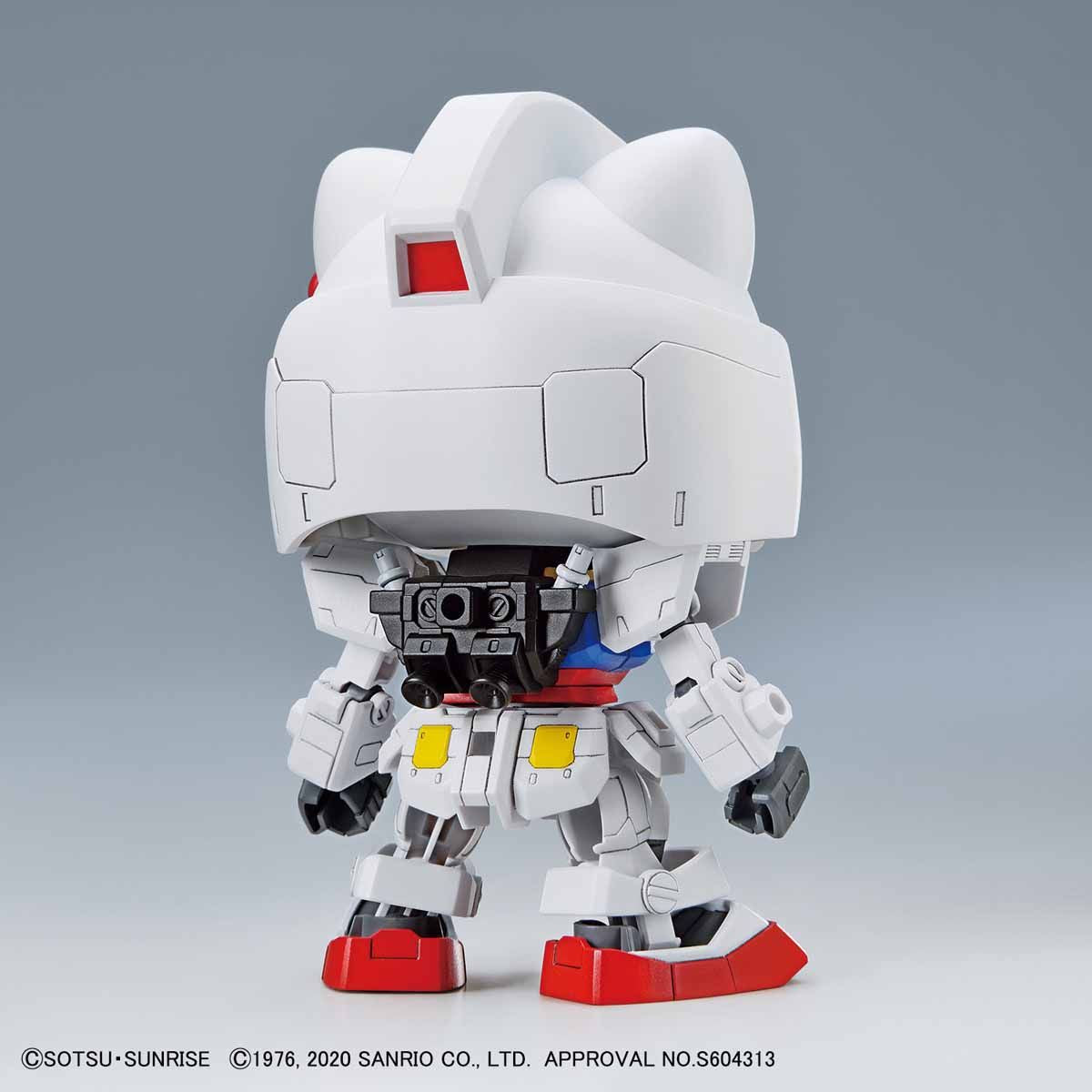 2535355 5058924 Bandai Hello Kitty x SD Gundam EX-Standard RX-78 Gundam Model Kit 4573102589248
