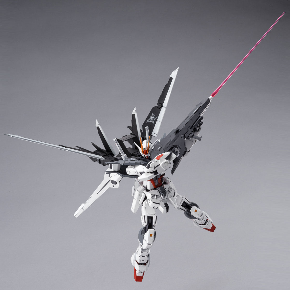 26077365063924 Bandai MG 1/100 Gundam EX Impulse Model Kit 4573102639240