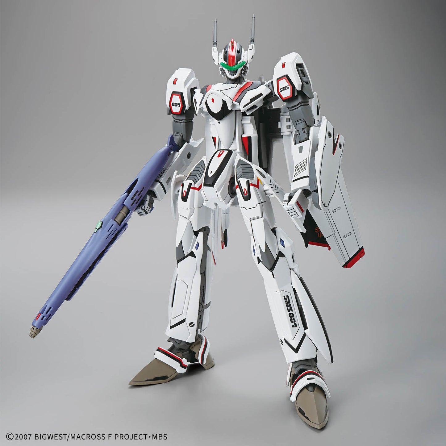 2844655 Bandai Macross Frontier HG 1/100 VF-25F Messiah Valkyrie (Alto Custom) Model Kit 4573102720467