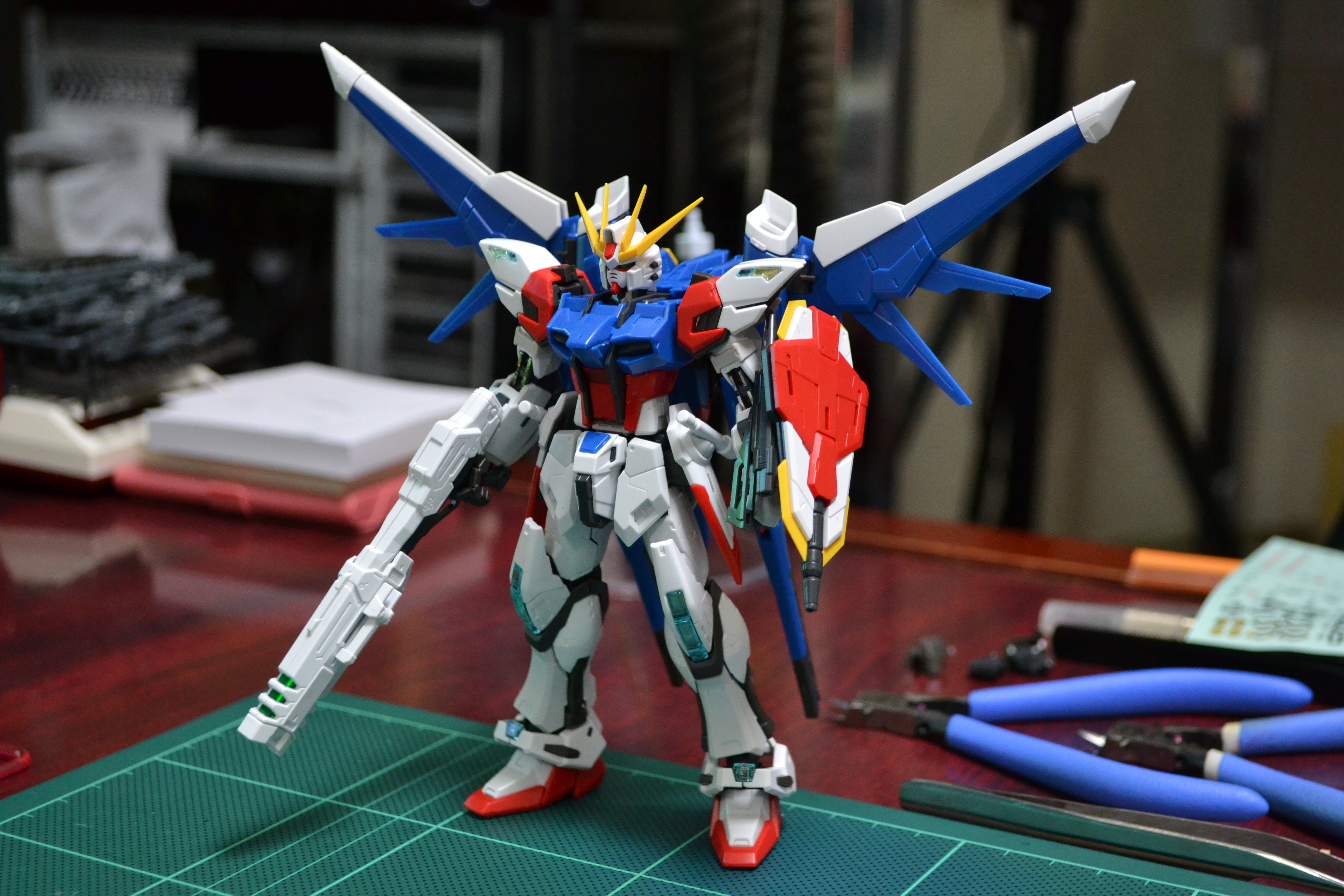 Bandai RG 1/144 GAT-X105B/FP Build Strike Gundam Full Package