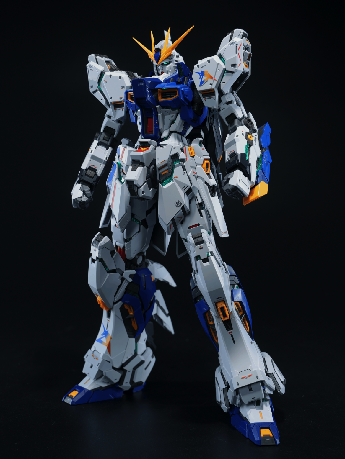 Long Hu Model Fukuoka Nu Gundam Model Kit