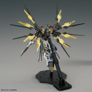BAS2583176 Bandai MGEX 1/100 ZGMF-X20A Strike Freedom Gundam Model Kit